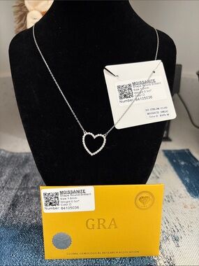 Moissanite Diamond Heart Pendant Necklace, 0.5 CT, Color:D